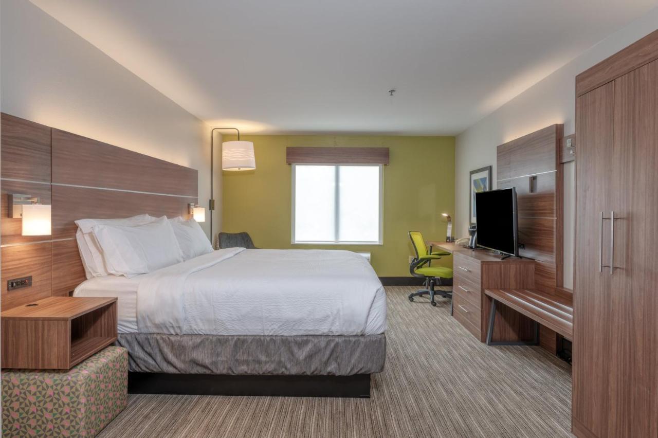 Holiday Inn Express Hotel & Suites Thornburg-S. Fredericksburg By Ihg Kültér fotó