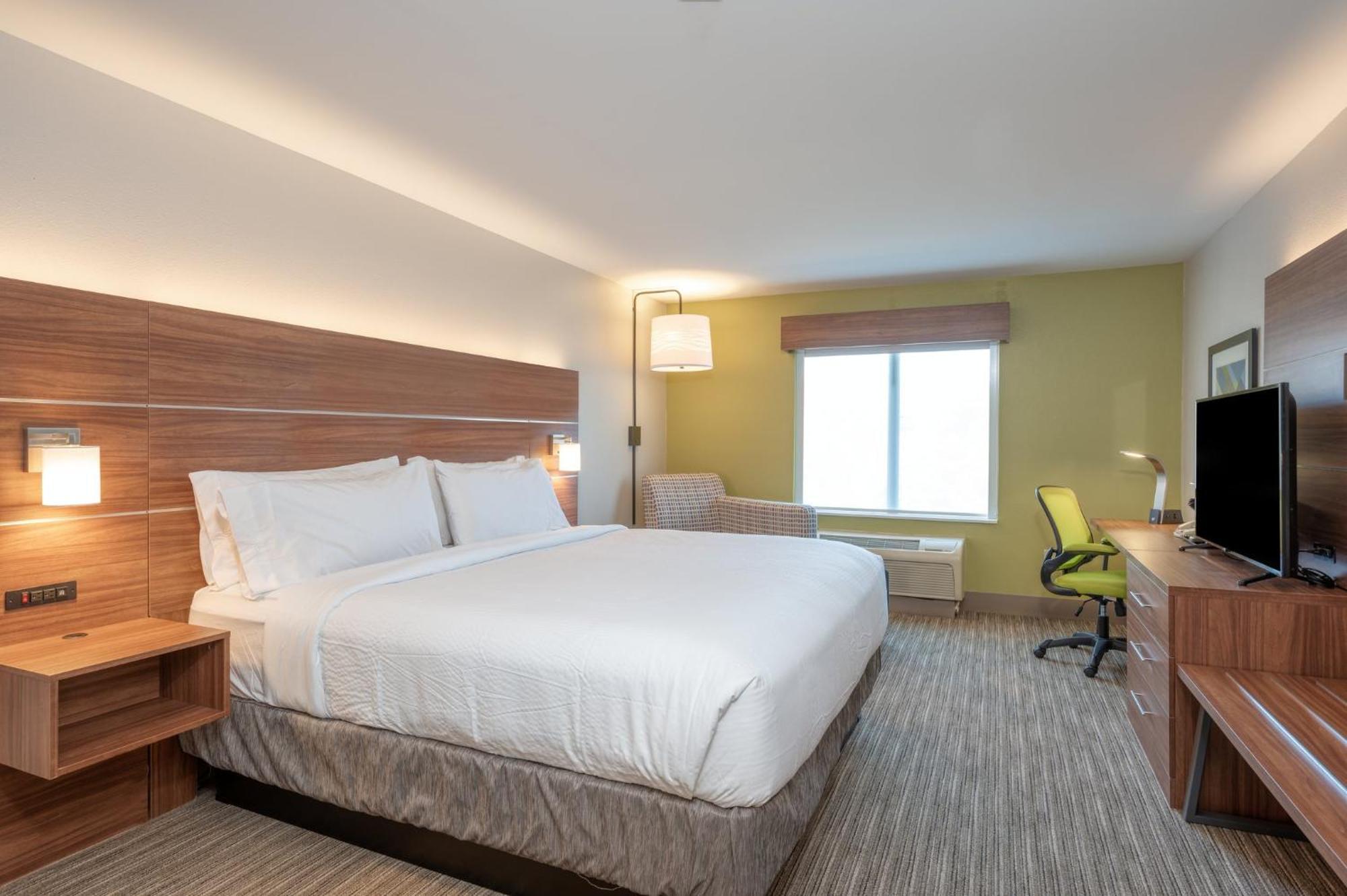 Holiday Inn Express Hotel & Suites Thornburg-S. Fredericksburg By Ihg Kültér fotó