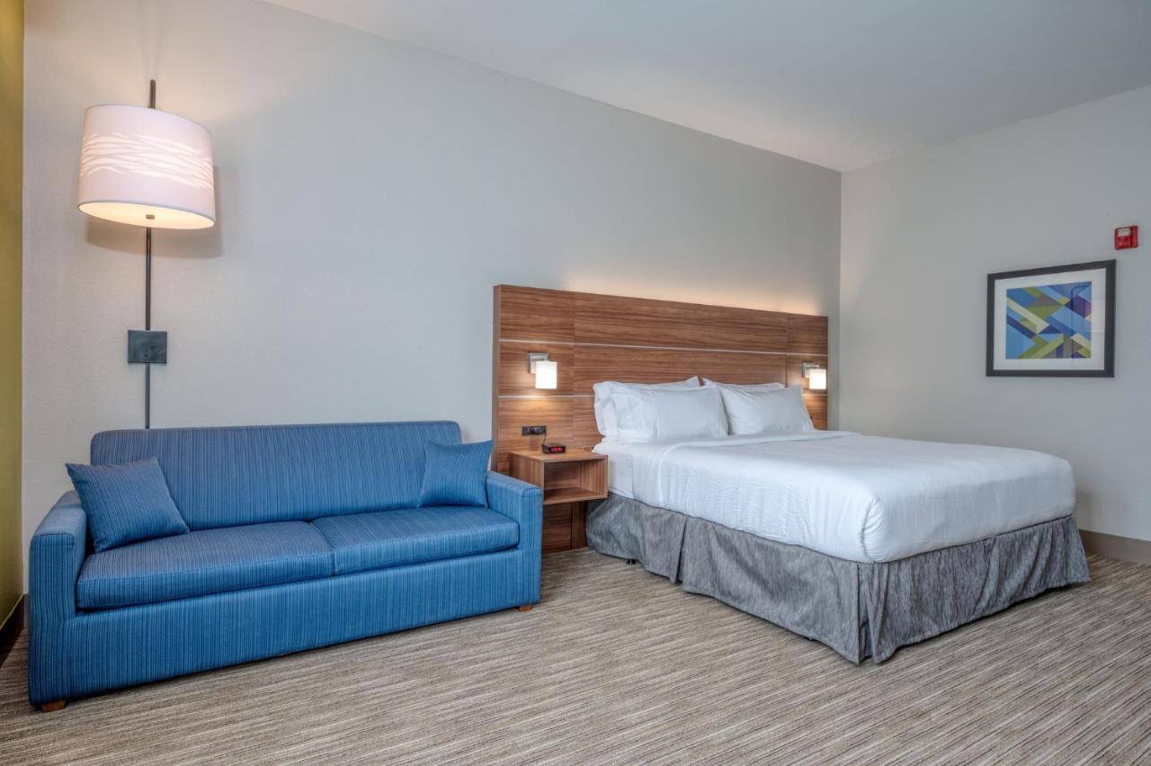 Holiday Inn Express Hotel & Suites Thornburg-S. Fredericksburg By Ihg Kültér fotó
