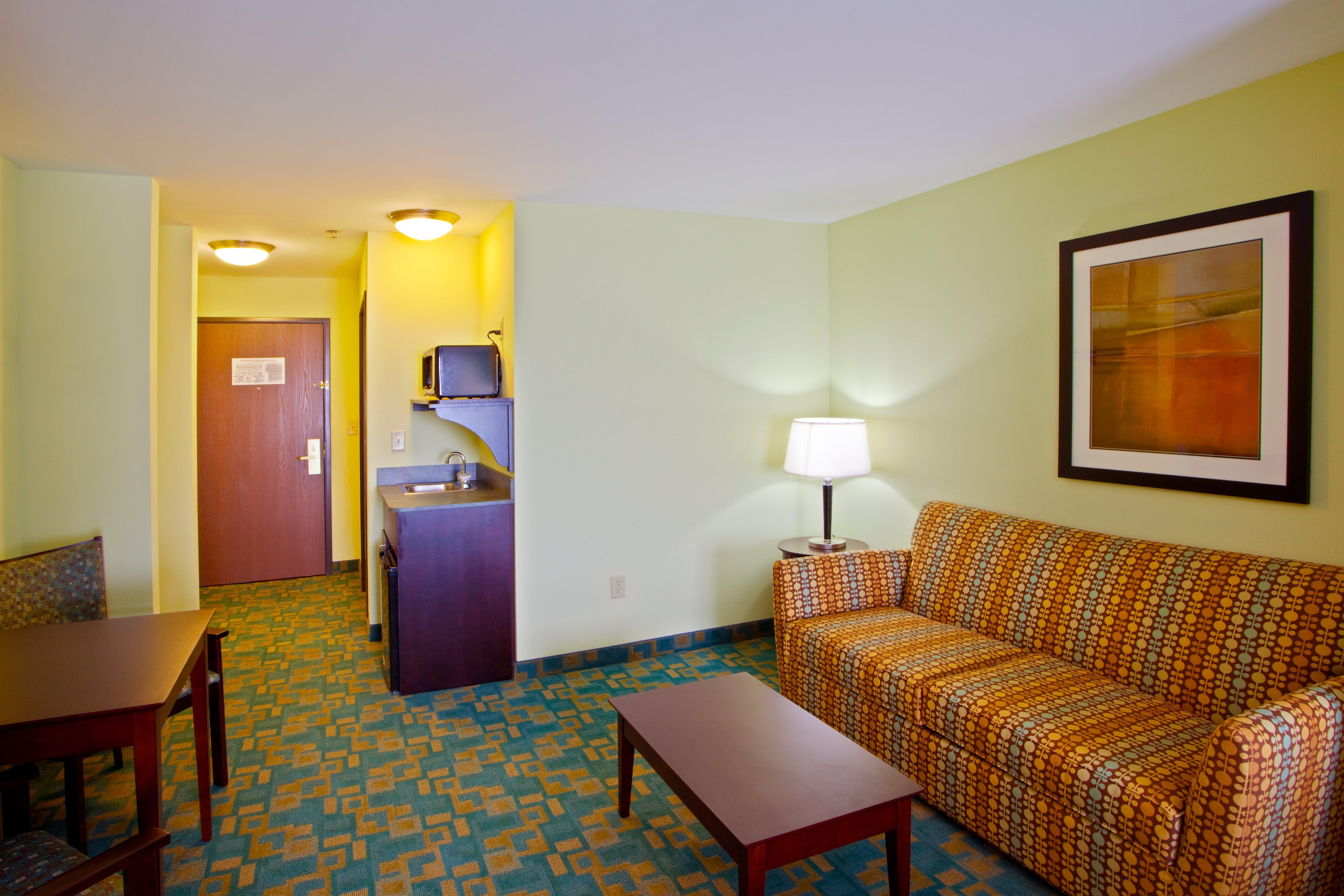 Holiday Inn Express Hotel & Suites Thornburg-S. Fredericksburg By Ihg Kültér fotó